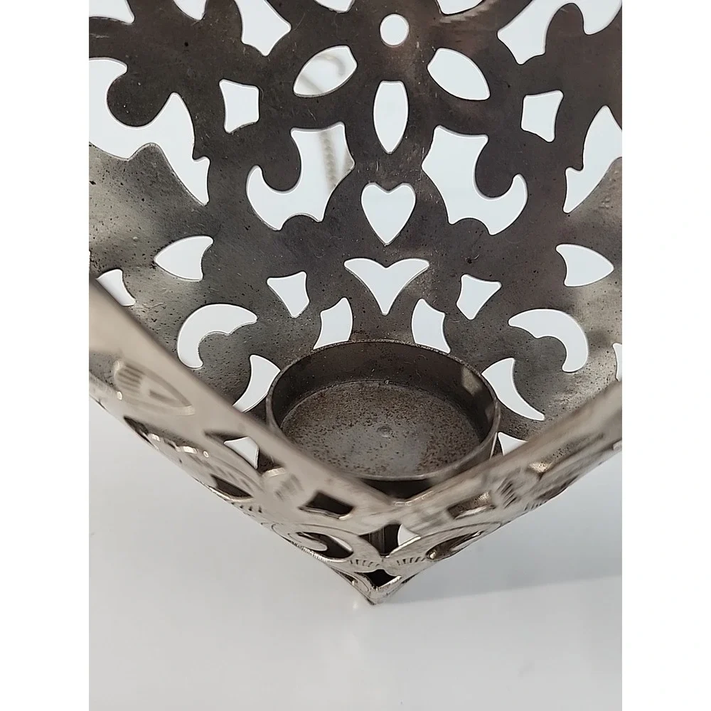 Iron‎ cutwork hanging Heart shaped Lantern